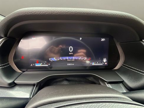 Used 2022 Jeep Grand Cherokee L Laredo image 13