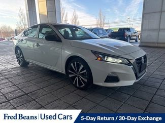 Used 2019 Nissan Altima 2.5 SR w/ SR Premium Package video 2