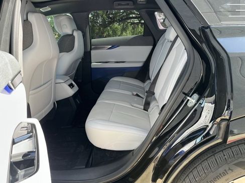 Certified 2025 Cadillac Optiq Luxury 1 image 29