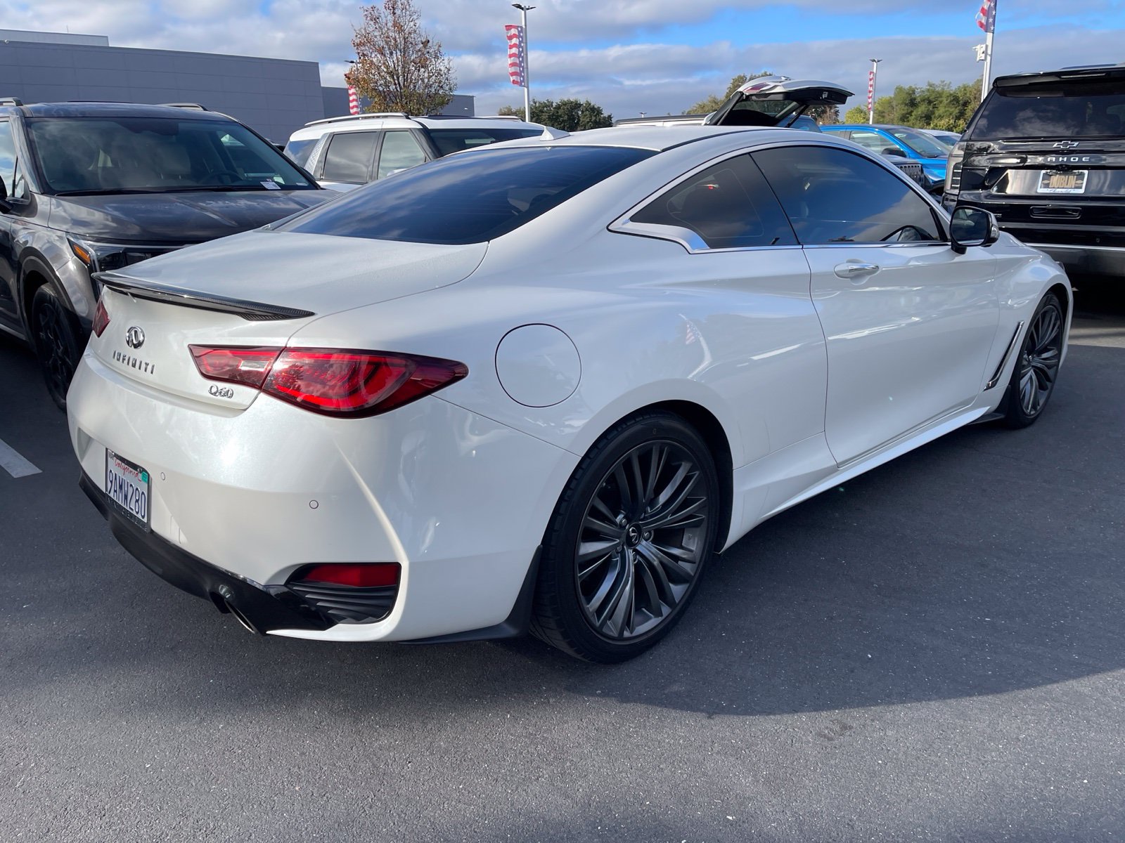 Used 2022 INFINITI Q60 3.0t Luxe w/ Style Package RWD image 2