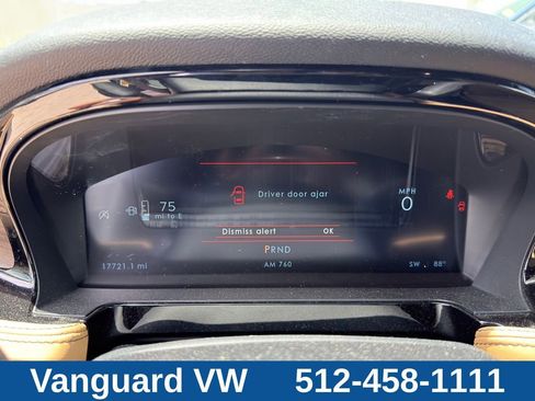 Used 2023 Lincoln Corsair Reserve w/ Equipment Group 201A AWD/4WD image 27