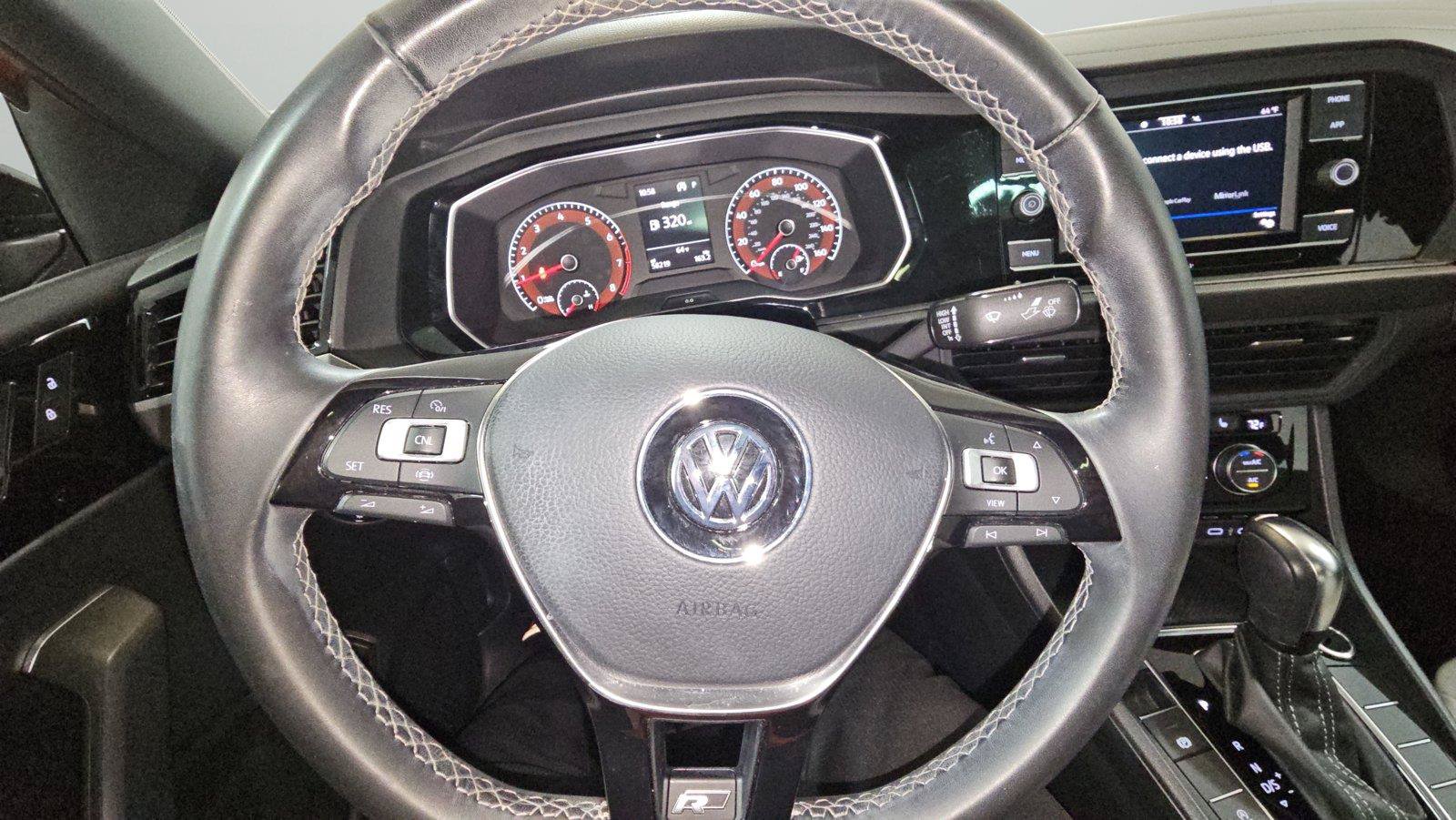 Used 2021 Volkswagen Jetta R-Line w/ R-Line Cold Weather Package FWD image 22