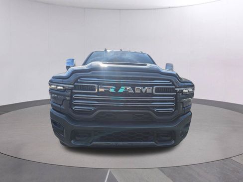 New 2026 RAM 2500 Laramie w/ Sport Appearance Package AWD/4WD image 8