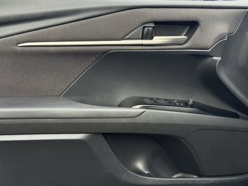 Used 2025 Toyota Camry LE image 26