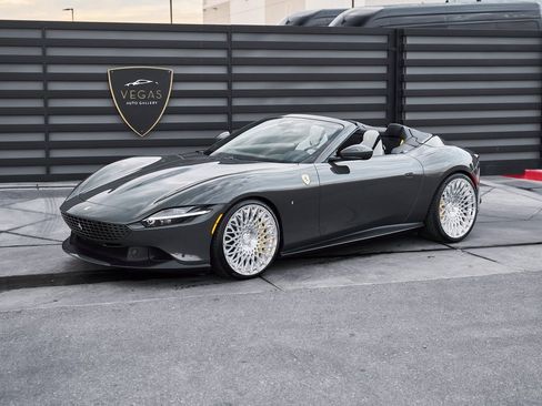Used 2024 Ferrari Roma image 6