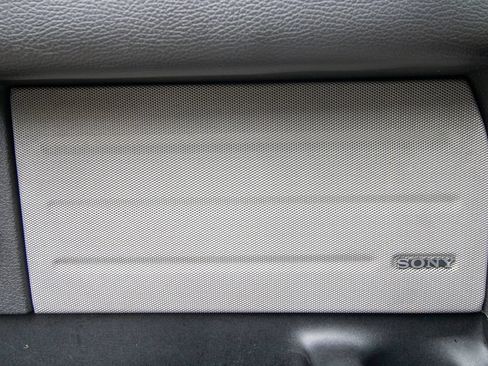 Used 2013 Ford F150 Platinum AWD/4WD image 12