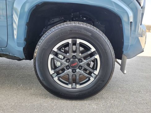 Used 2026 Toyota Tacoma TRD Sport AWD/4WD image 38