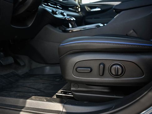 New 2026 Buick Envista Sport Touring w/ Convenience I Package image 18