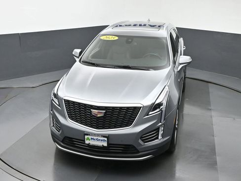 Used 2025 Cadillac XT5 Premium Luxury image 33