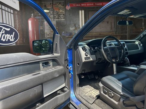 Used 2013 Ford F150 FX4 w/ Mid Equipment Group AWD/4WD image 17