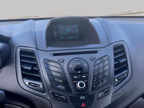 Used 2015 Ford Fiesta S FWD image 7