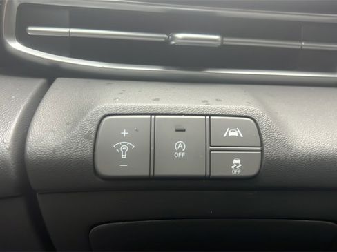 Used 2021 Hyundai Elantra SE image 26