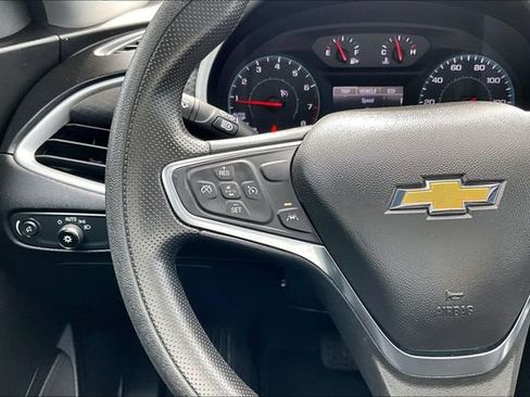 Used 2024 Chevrolet Malibu LT FWD image 11
