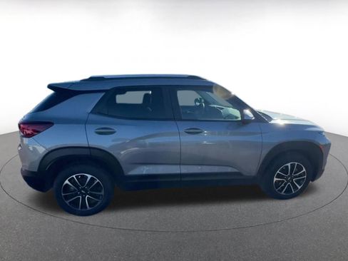 Used 2025 Chevrolet TrailBlazer LT image 16