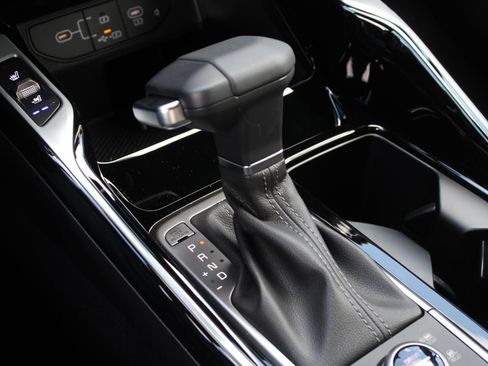 New 2026 Kia Sorento SX Prestige w/ Olive Brown Leather Package image 23