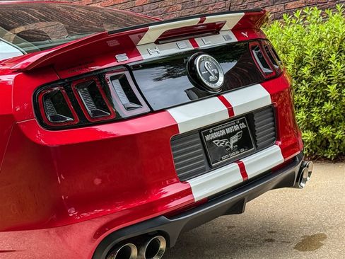 Used 2013 Ford Mustang Shelby GT500 RWD image 22