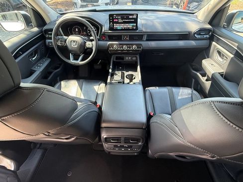 Used 2023 Honda Pilot EX-L image 25