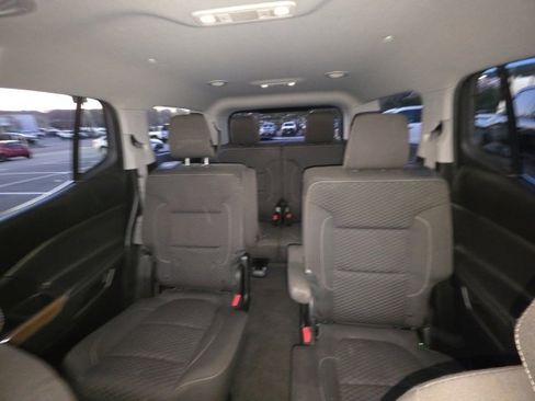 Used 2018 GMC Acadia SLE image 22