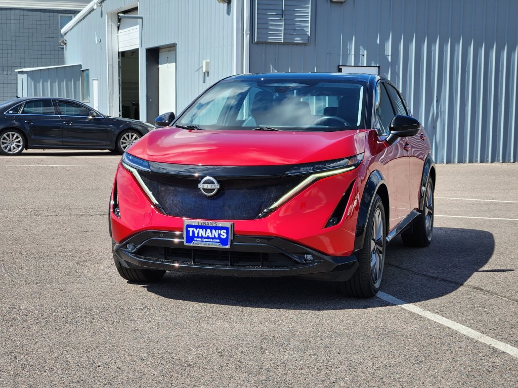 Certified 2024 Nissan Ariya AWD image 3