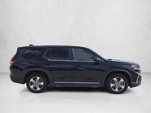Used 2024 Honda Pilot EX-L image 4