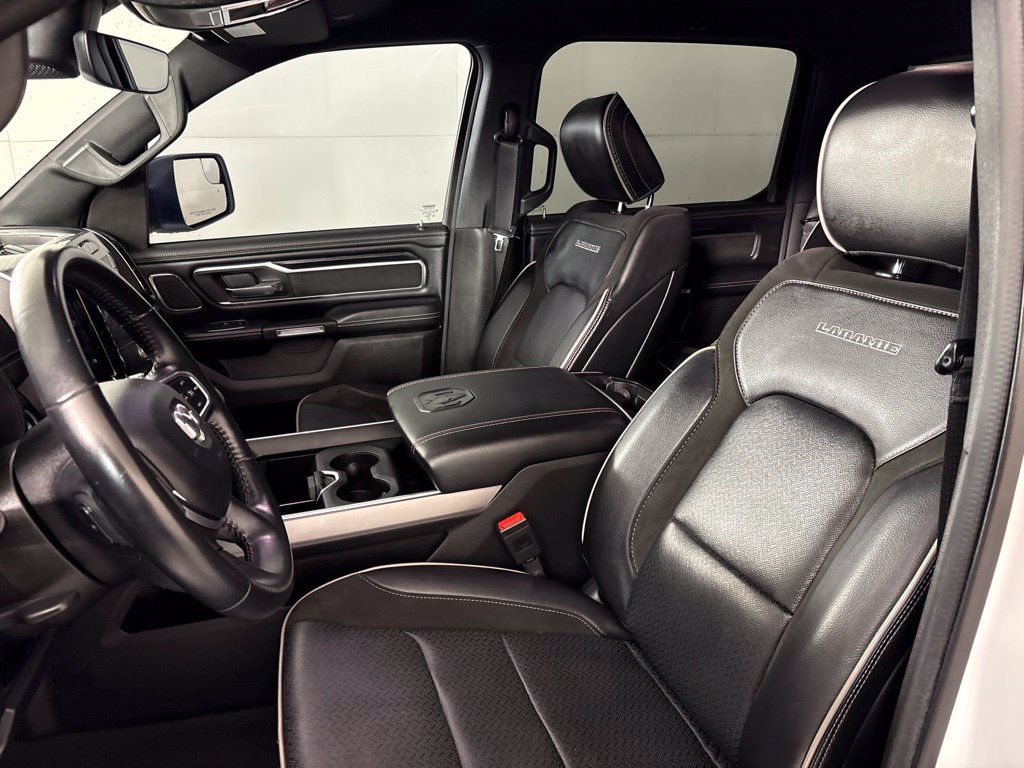 Used 2023 RAM 1500 Laramie AWD/4WD image 30