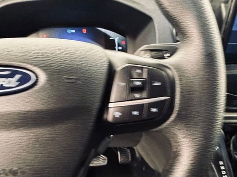 New 2026 Ford Transit 250 148 Medium Roof w/ Load Area Protection Package image 33