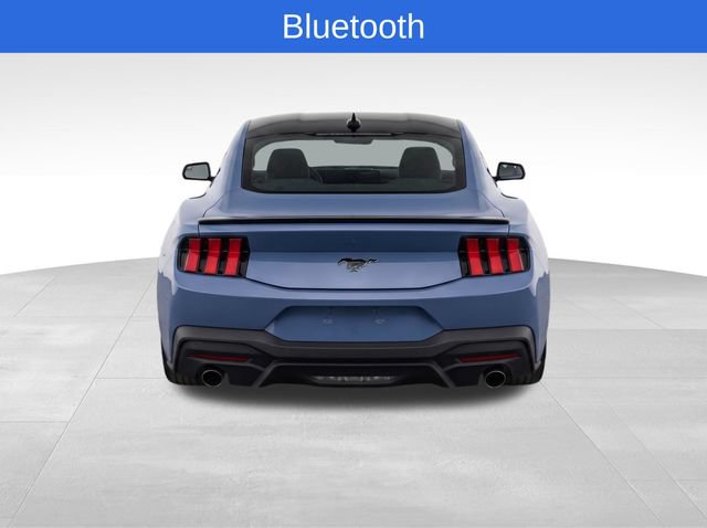 Used 2025 Ford Mustang Coupe RWD image 7