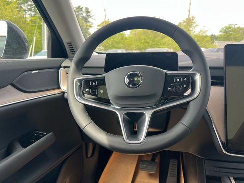 New 2026 Volvo EX90 Plus AWD/4WD image 24