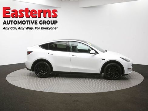 Used 2020 Tesla Model Y Performance image 46