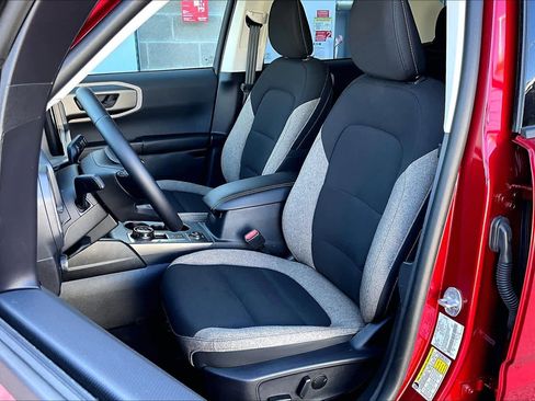 Certified 2025 Ford Bronco Sport Big Bend w/ Convenience Package image 7