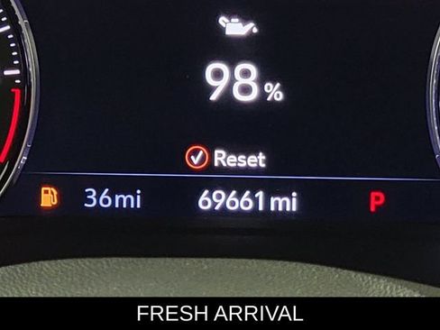 Used 2021 Buick Envision Essence w/ Technology Package I AWD/4WD image 29