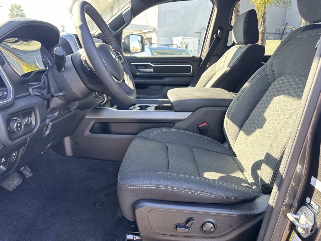 Used 2026 RAM 1500 Big Horn AWD/4WD image 22
