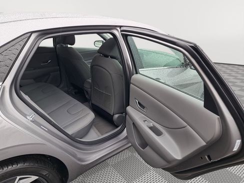 New 2025 Hyundai Elantra SEL w/ Cargo Package image 15