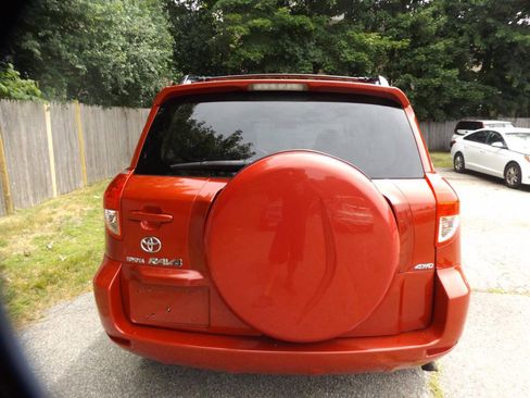 Used 2007 Toyota RAV4 4WD image 4
