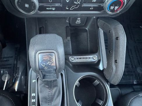 New 2026 Ford Bronco Badlands image 18