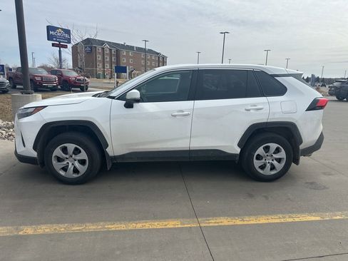 Used 2025 Toyota RAV4 LE image 5