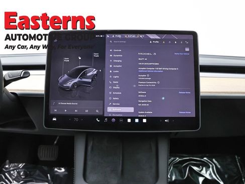 Used 2023 Tesla Model 3 Standard Range image 12