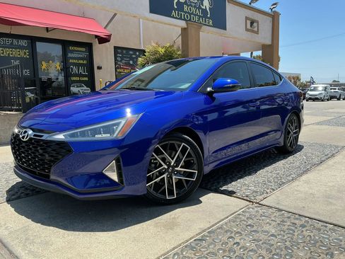 Used 2020 Hyundai Elantra Sport w/ Cargo Package (C1) FWD image 1