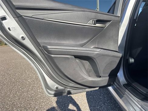 Used 2025 Toyota Camry LE image 12