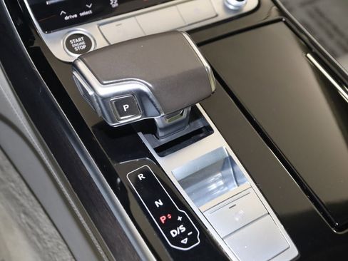 Used 2021 Audi A8 L 3.0T w/ Luxury Package AWD/4WD image 8