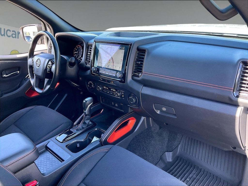 Used 2023 Nissan Frontier PRO-4X w/ Tow Package AWD/4WD image 13
