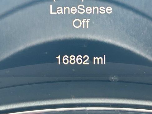 Used 2025 Dodge Durango GT AWD/4WD image 12