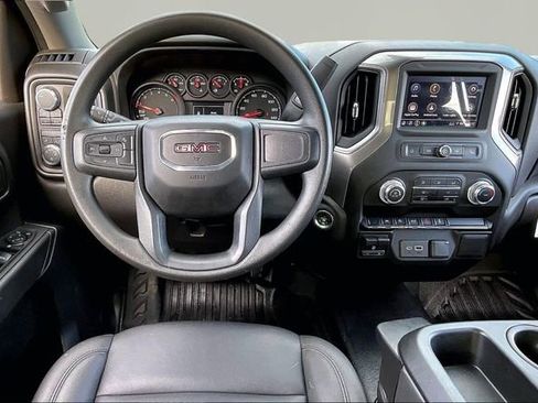 Used 2025 GMC Sierra 1500 Pro w/ Pro Value Package AWD/4WD image 8