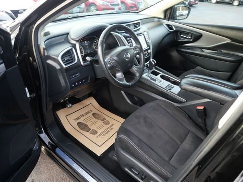 Used 2020 Nissan Murano SV image 9