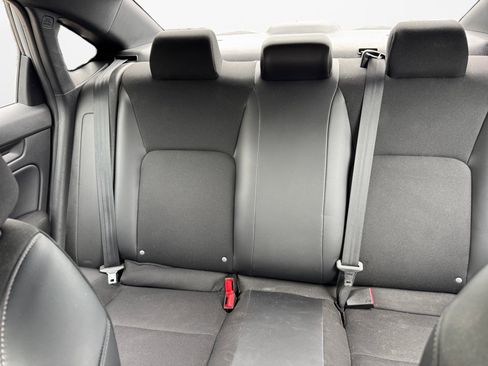 Used 2023 Honda Civic Sport image 12