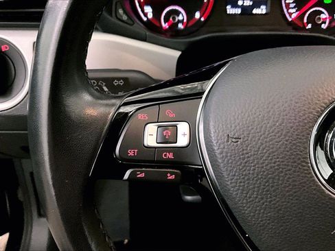 Used 2020 Volkswagen Passat 2.0T SE image 17