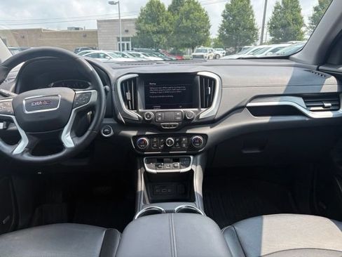 Certified 2024 GMC Terrain SLT w/ Infotainment Package II AWD/4WD image 23