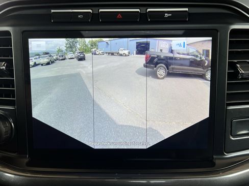 Used 2022 Ford F150 XLT w/ Equipment Group 302A High image 37