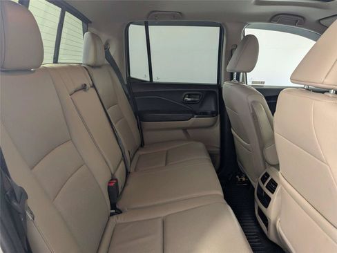 Used 2019 Honda Ridgeline RTL-T image 30