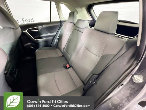 Used 2023 Toyota RAV4 XLE image 27